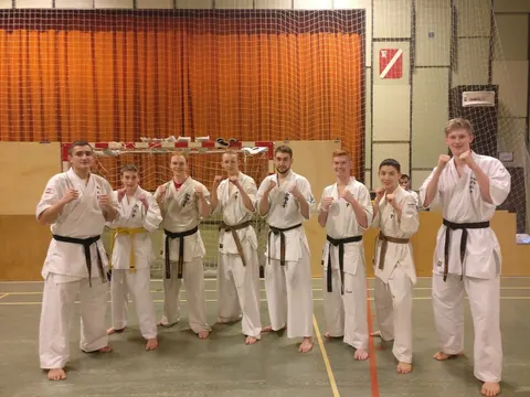 Deltagere ved Kampseminar Shinkyokushin i København d. 4. – 5. marts 2017